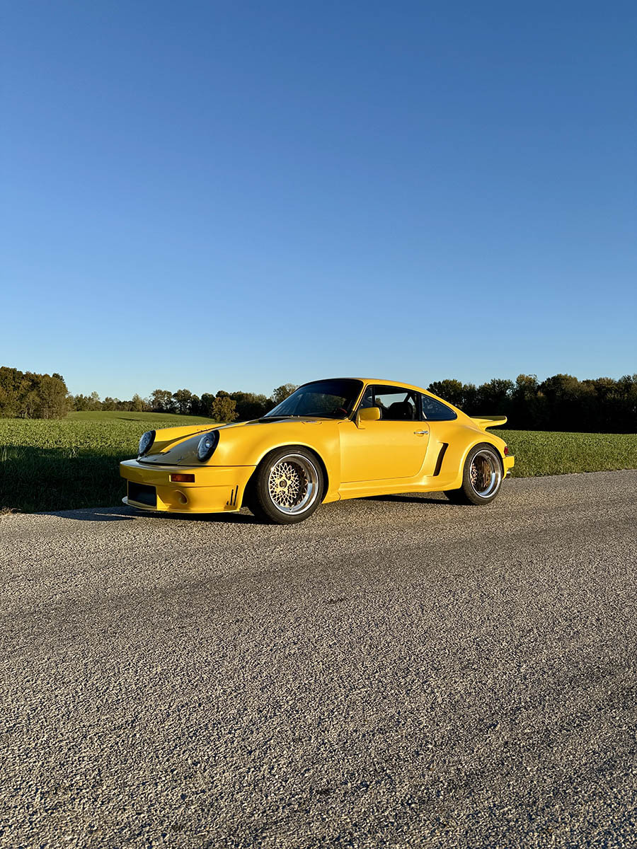 '74 Porsche 911 RSR Clone